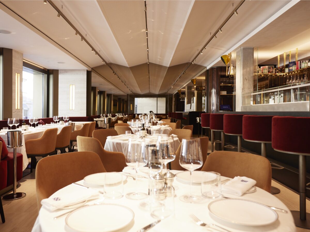 insonorizzazione per migliorare acustica del ristorante Vesta